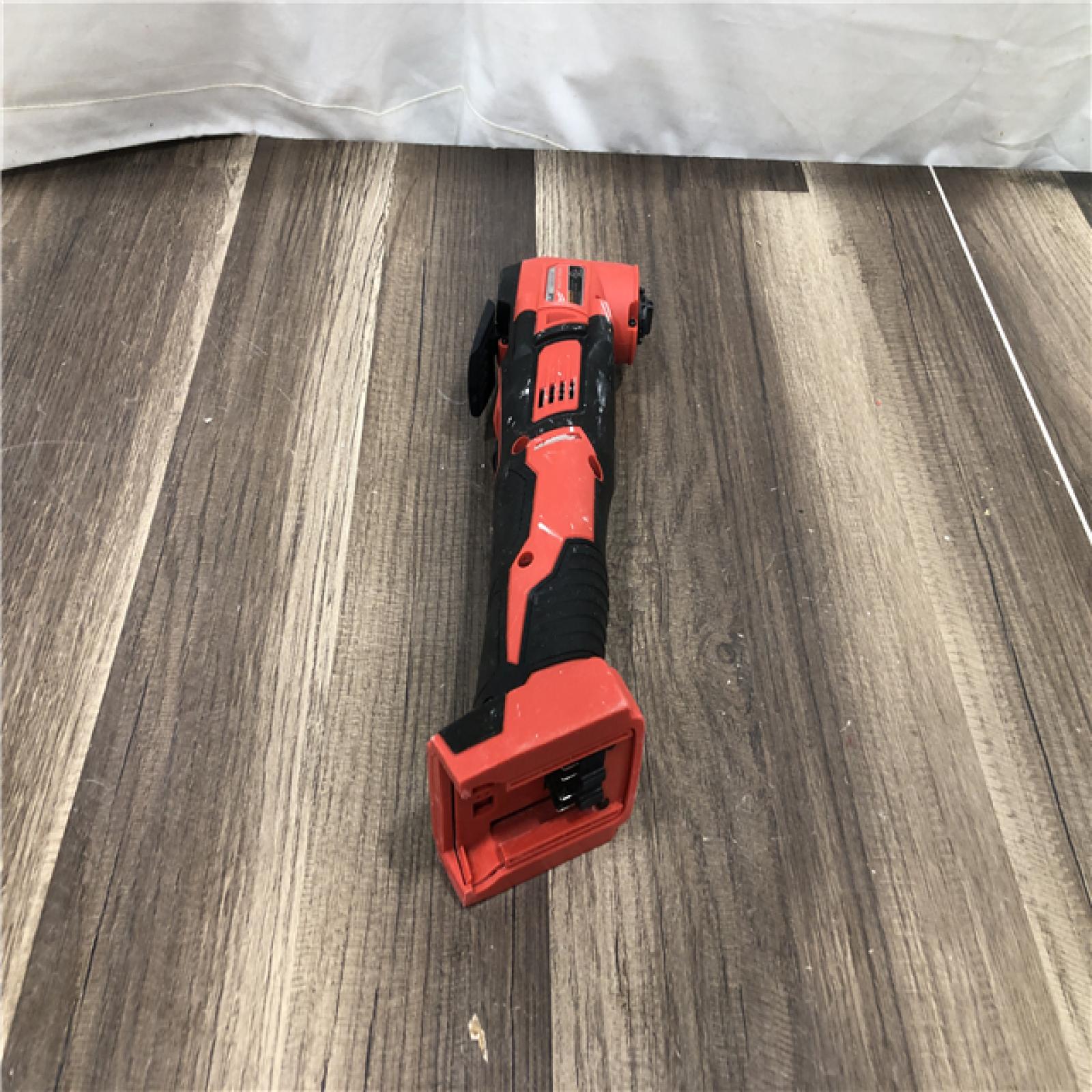 AS-IS Milwaukee 18V Lithium-Ion Cordless Oscillating Multi-Tool (Tool-Only)