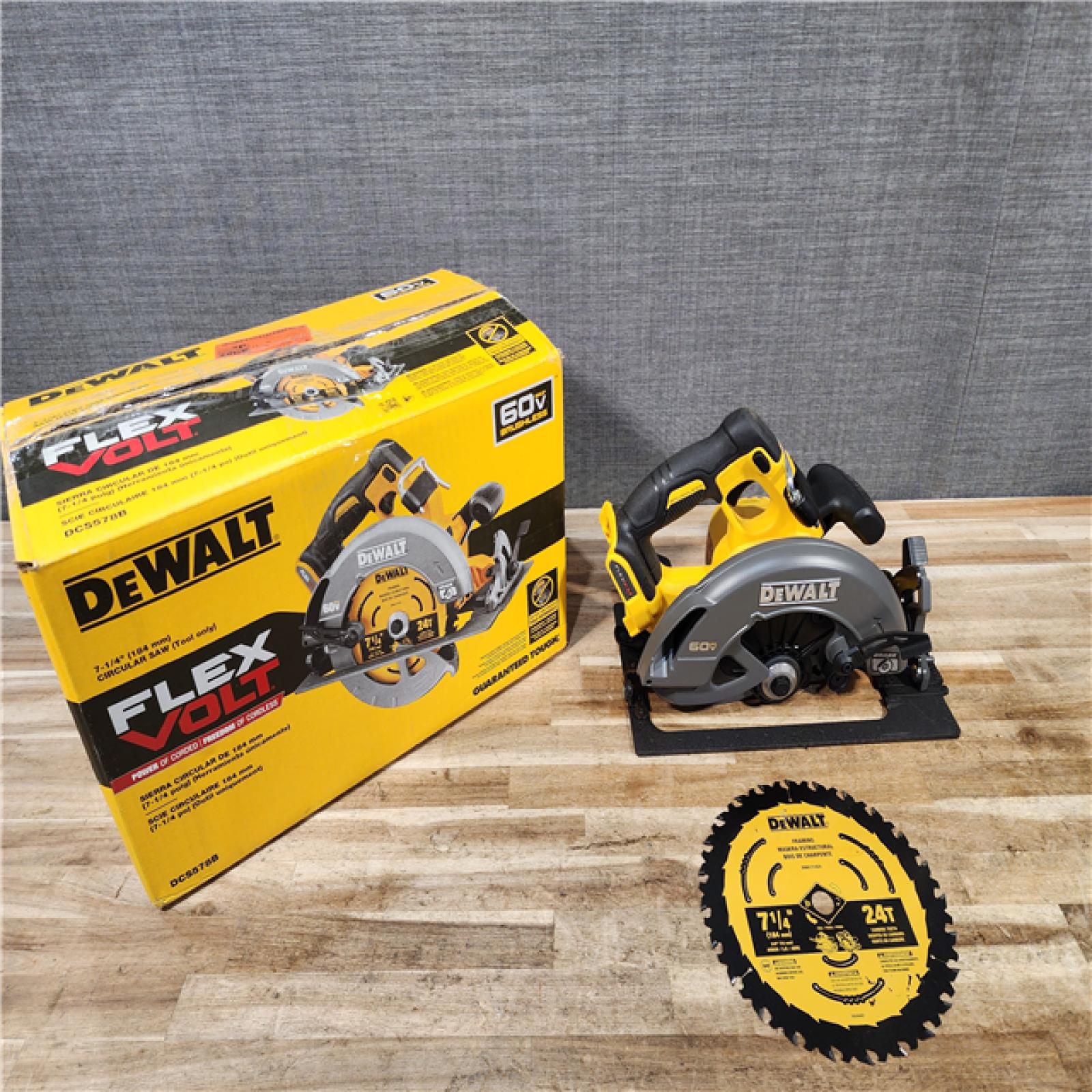 HOUSTON LOCATION - AS-IS DEWALT FLEXVOLT 60V MAX Cordless Brushless 7-1/4 in. Circular Saw with Brake (Tool Only)