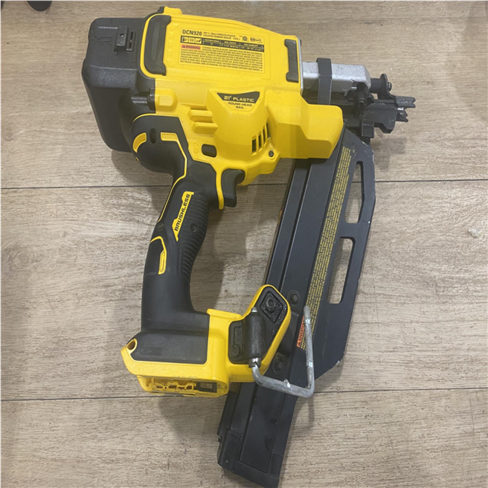 AS-IS DEWALT 20-Volt 21° Cordless Framing Nailer (Tool-Only)