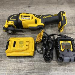 AS-IS DEWALT ATOMIC 20V MAX Cordless Brushless Oscillating Multi Tool Kit