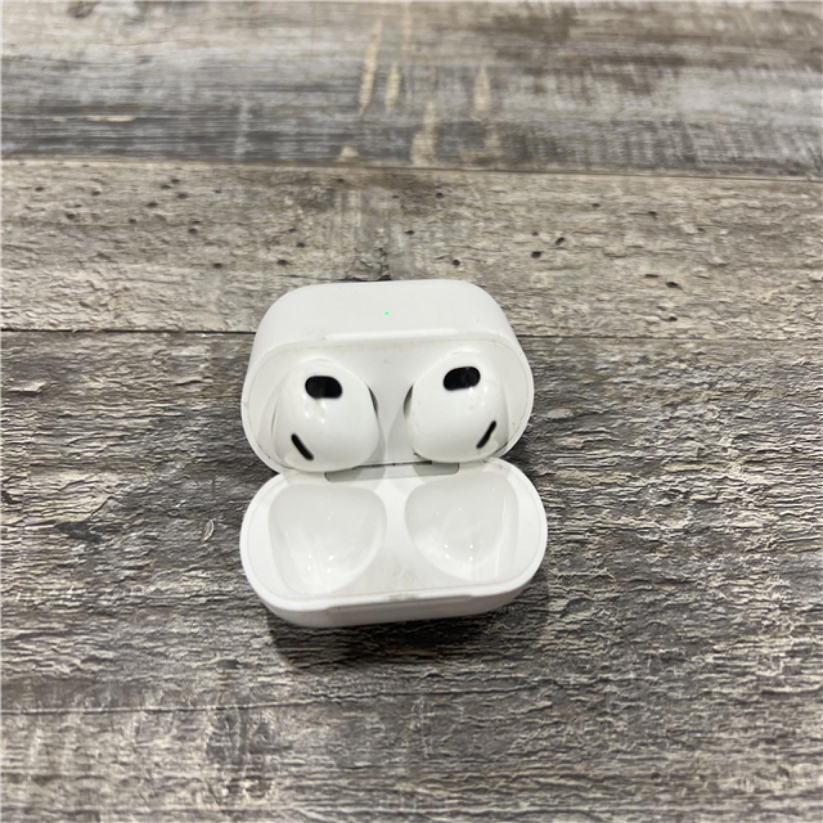 AS-IS AirPods (3rd Generation) with Lightning Charging Case