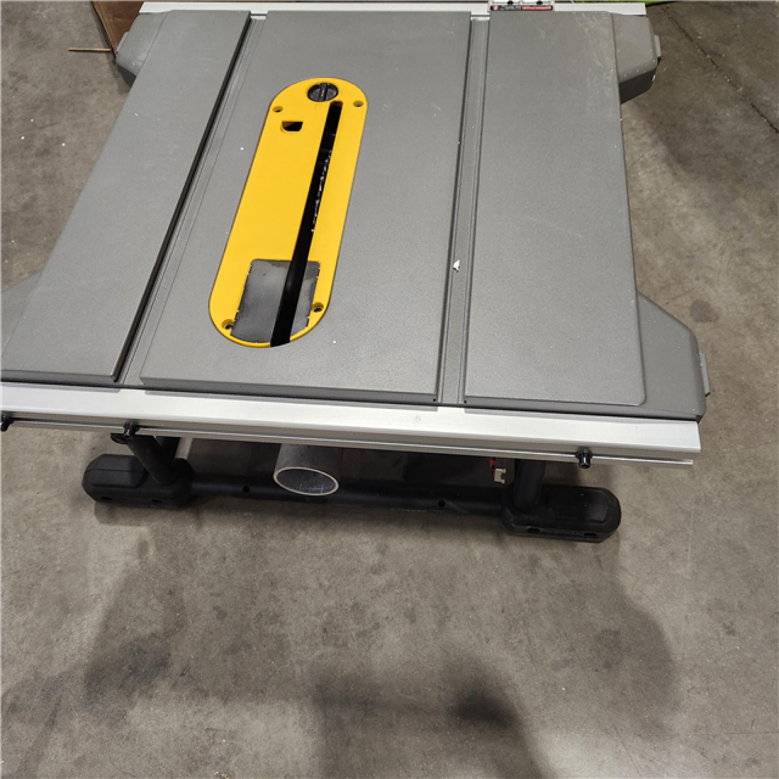 As-Is- DEWALT 15 Amp Corded 8-1/4 in. Compact Portable Jobsite Table Saw