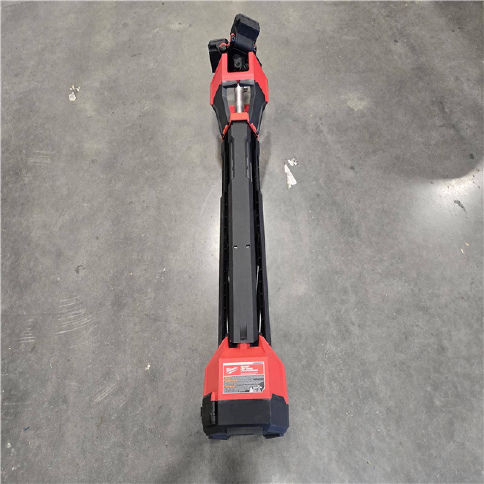 Milwaukee M18 18V Cordless 6 000 Lumens Rocket Dual Power Tower Light with Charger (Tool-Only)