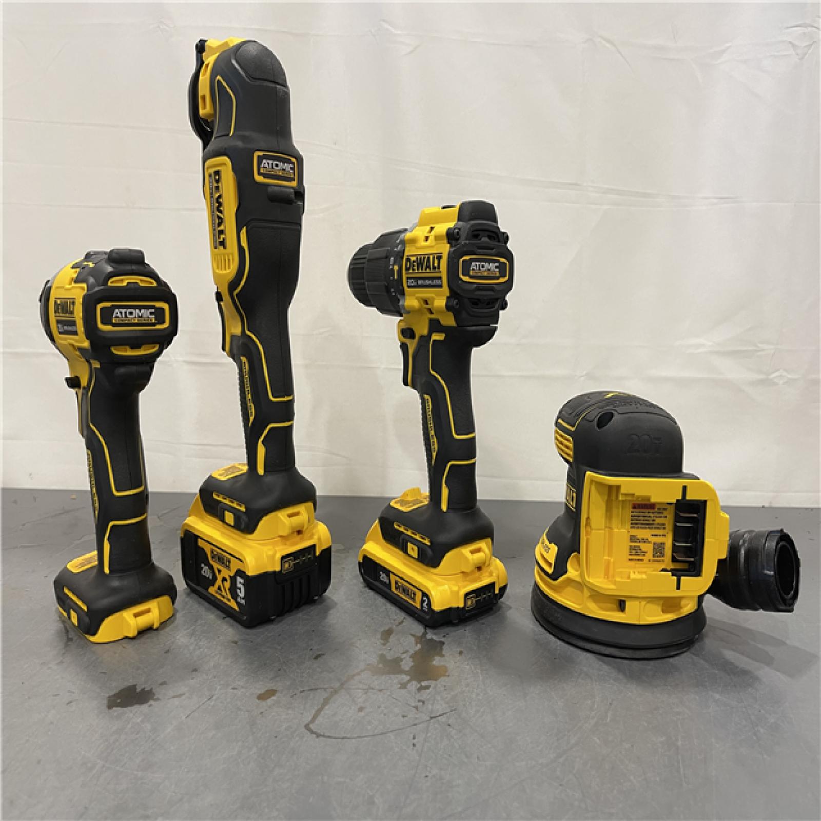 AS-IS - DEWALT 20-Volt MAX ToughSystem Lithium-Ion 6-Tool Cordless Combo Kit