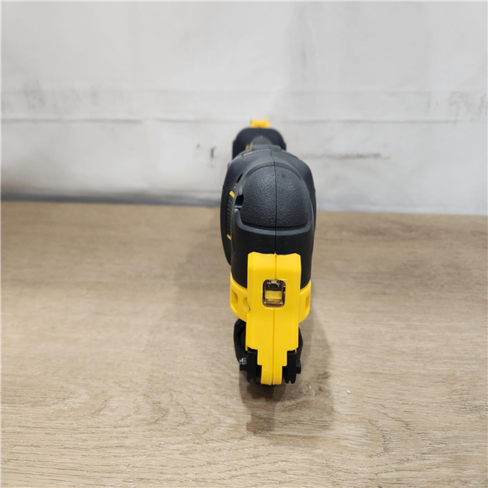 AS-IS- ATOMIC 20V MAX Cordless Brushless Oscillating Multi Tool (Tool Only)