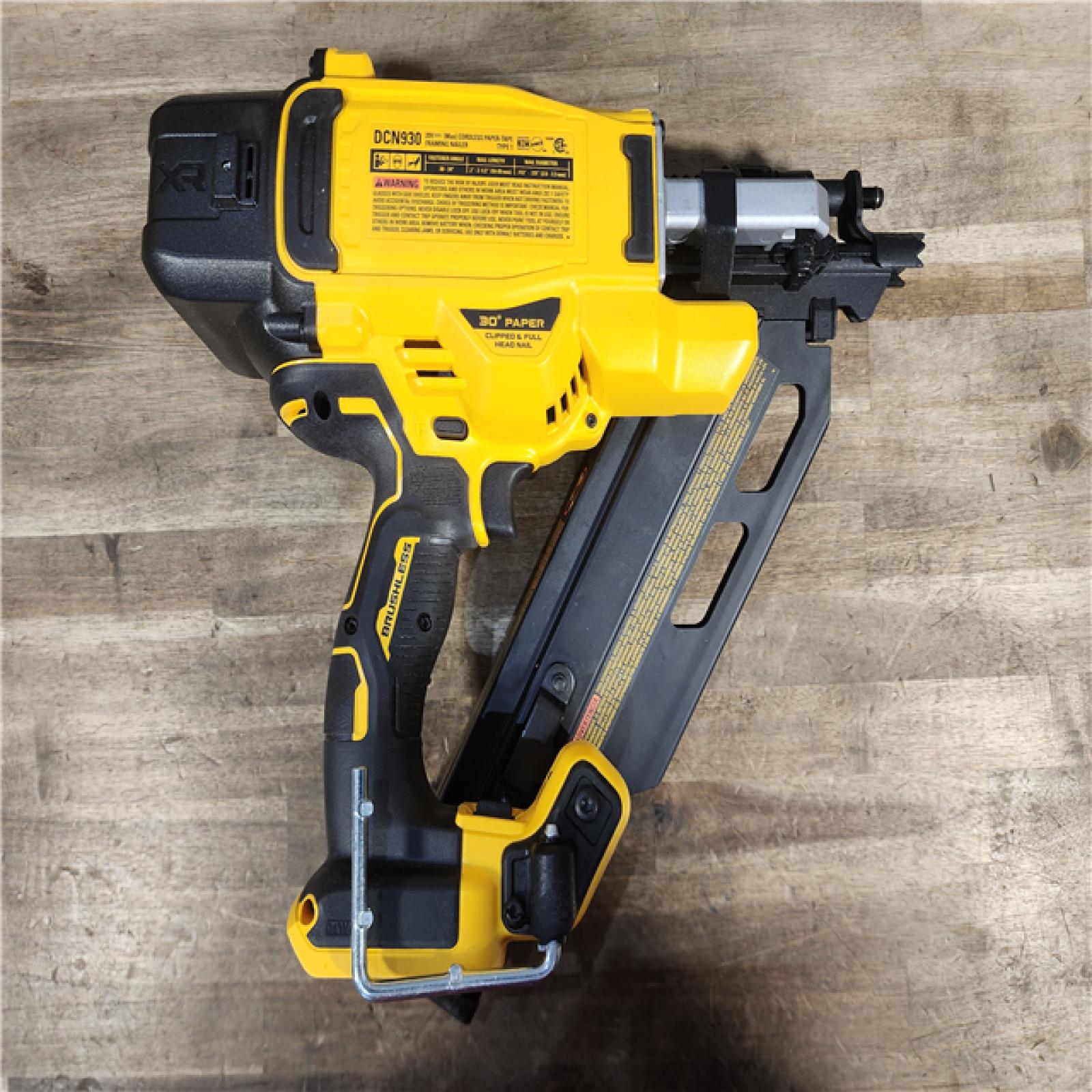 HOUSTON LOCATION - AS-IS DEWALT 20-Volt 30° Cordless Framing Nailer (Tool-Only)