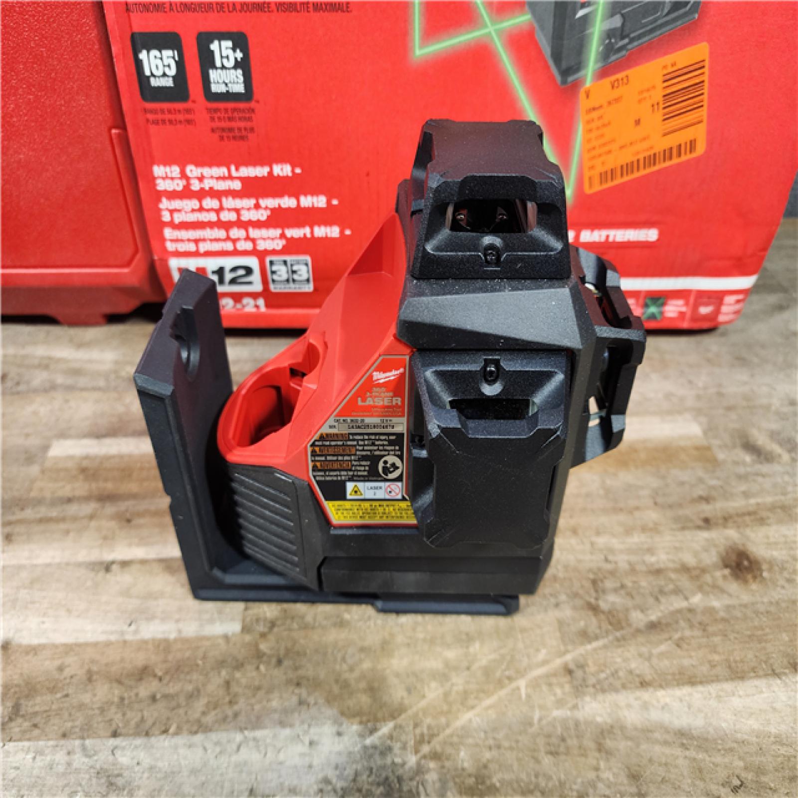 HOUSTON LOCATION - AS-IS (APPEARS LIKE NEW) Milwaukee 12-Volt Lithium-Ion Cordless Green 250 ft. 3-Plane Laser Level Kit