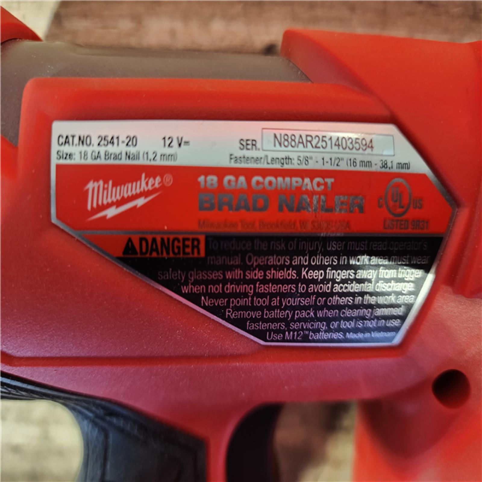 HOUSTON LOCATION - AS-IS Milwaukee FUEL 12-Volt Lithium-Ion Brushless Cordless 18-Gauge 1-1/2 in. Compact Brad Nailer (Tool Only)