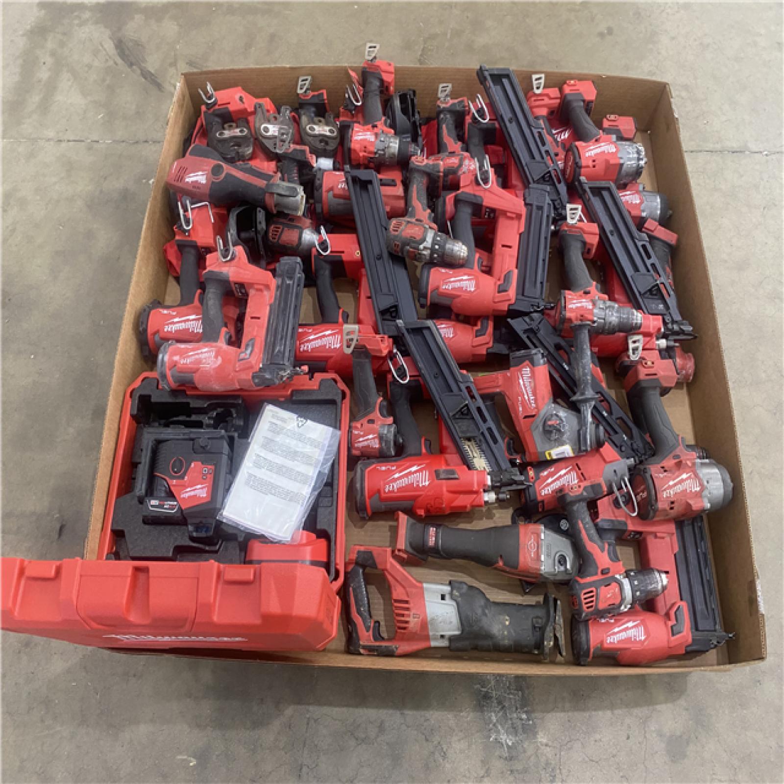 Houston Location AS IS - Tool Pallet
