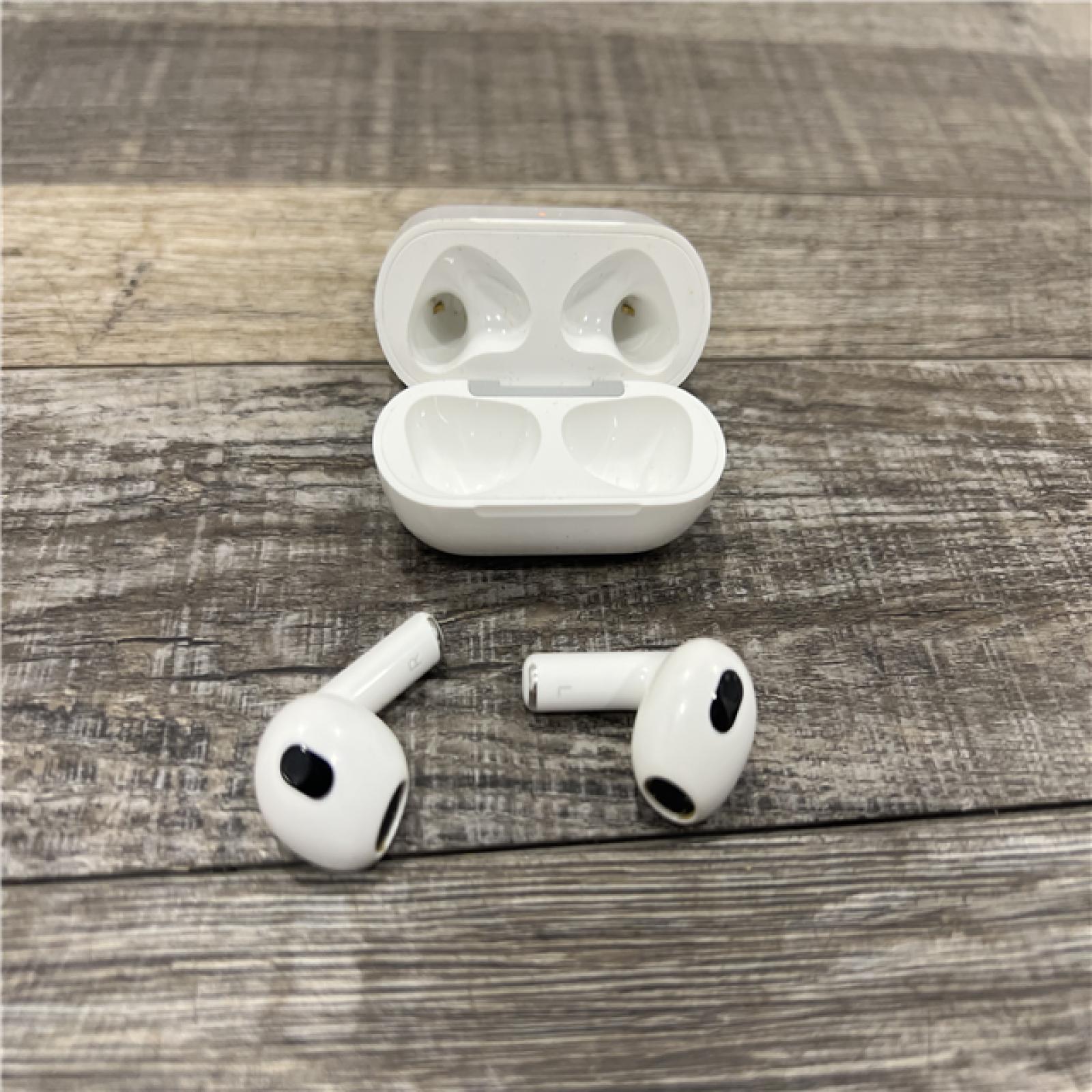 AS-IS AirPods (3rd Generation) with Lightning Charging Case