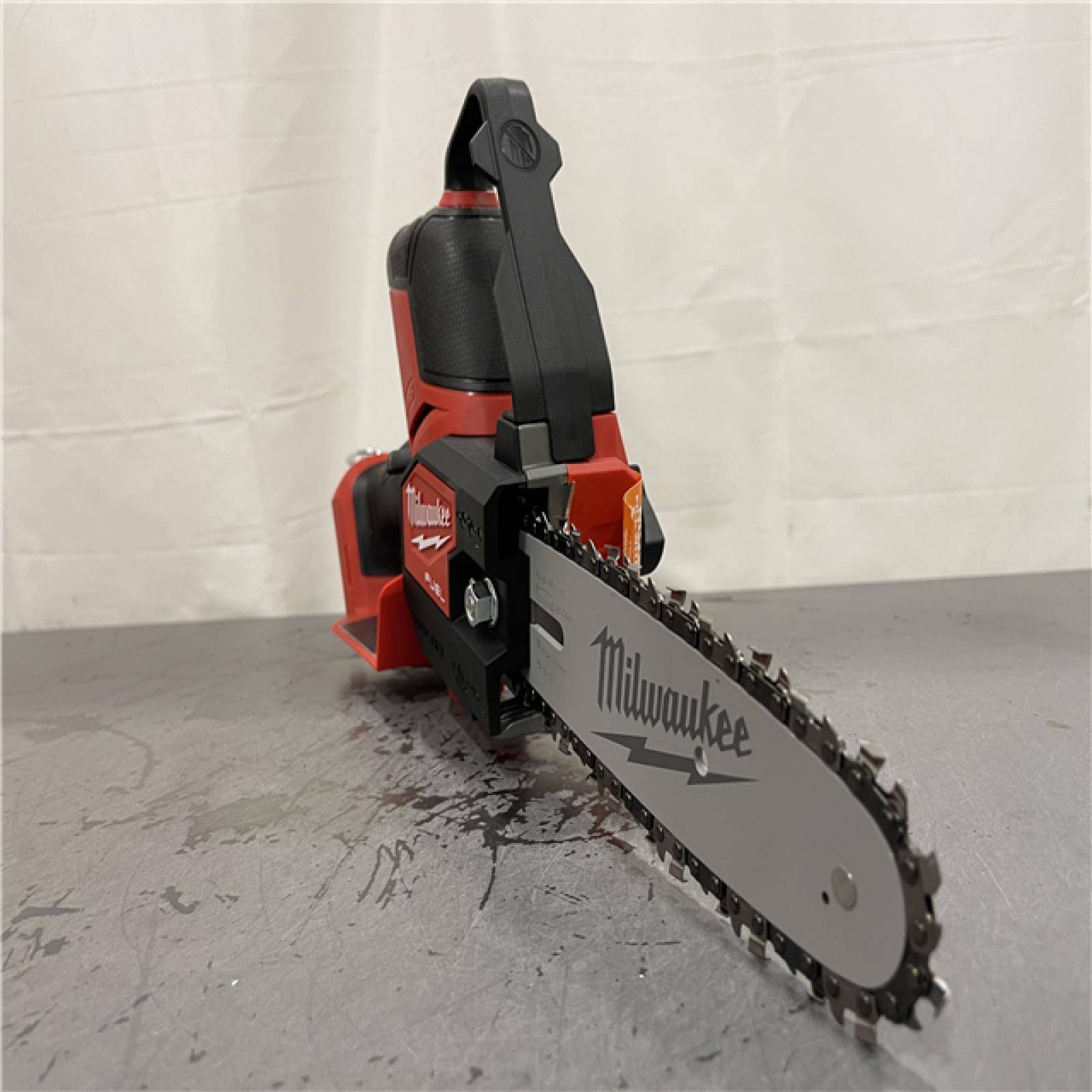 AS-IS - Milwaukee M18 FUEL 8 in. 18V Lithium-Ion Brushless HATCHET Pruning Saw Kit