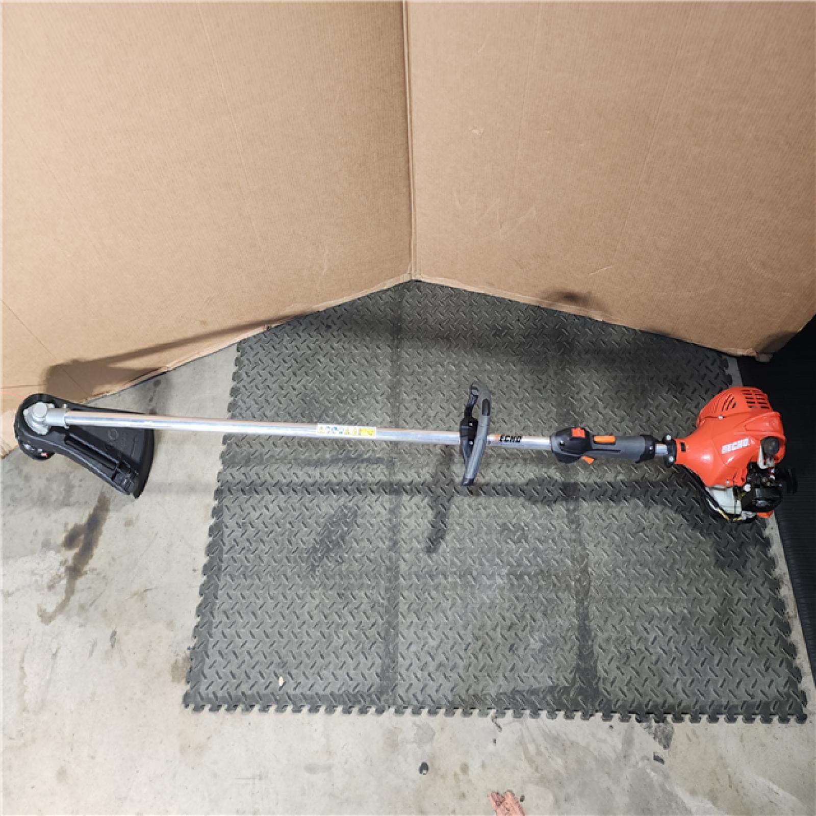 HOUSTON LOCATION - AS-IS Echo SRM-225 21.2cc 2 Stroke Fuel Efficient Durable Gas Straight Shaft Trimmer
