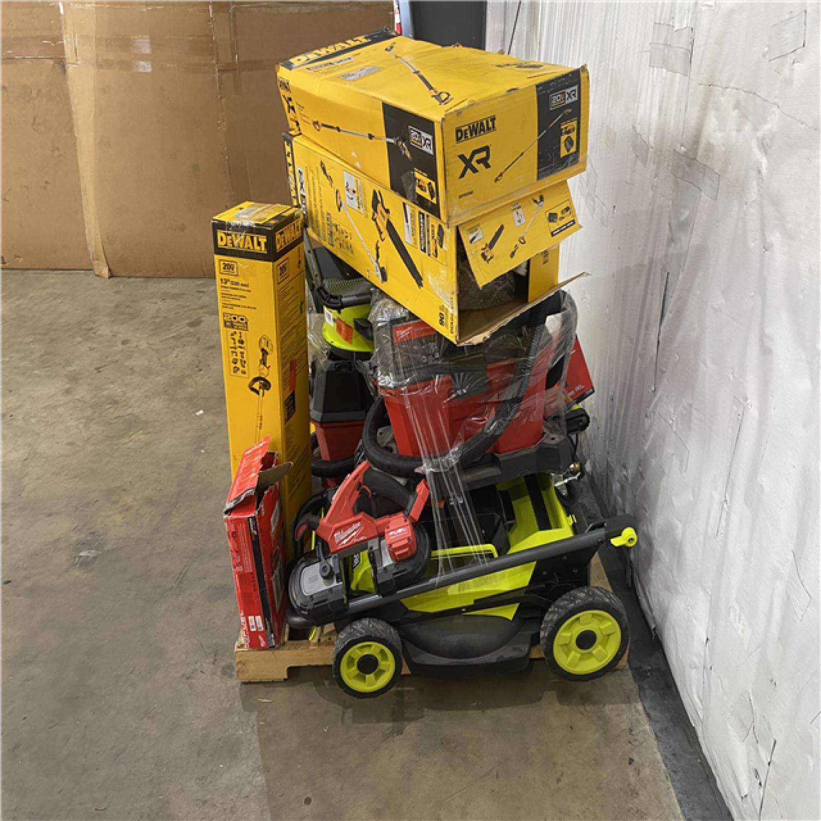 Houston Location AS IS - Tool Pallet