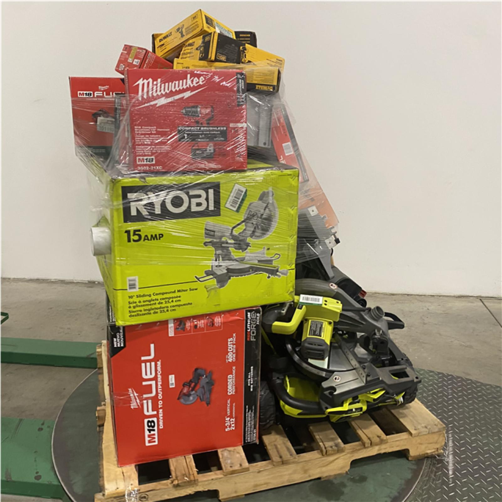 Dallas Location - As-Is Tool Pallet