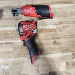HOUSTON LOCATION - AS-IS MILWAUKEE 2 TOOL COMBO KIT W/ (2) BATTERY & CHARGER