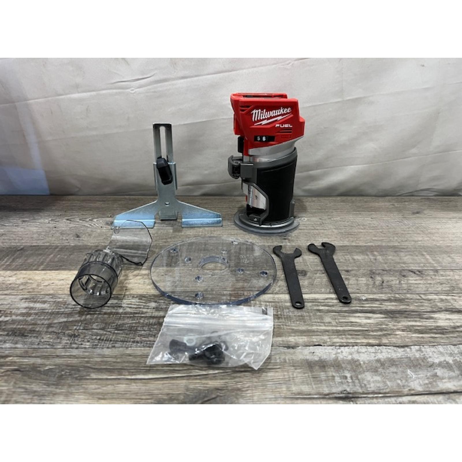 AS-IS Milwaukee FUEL 18V Lithium-Ion Brushless Cordless Compact Router (Tool-Only)