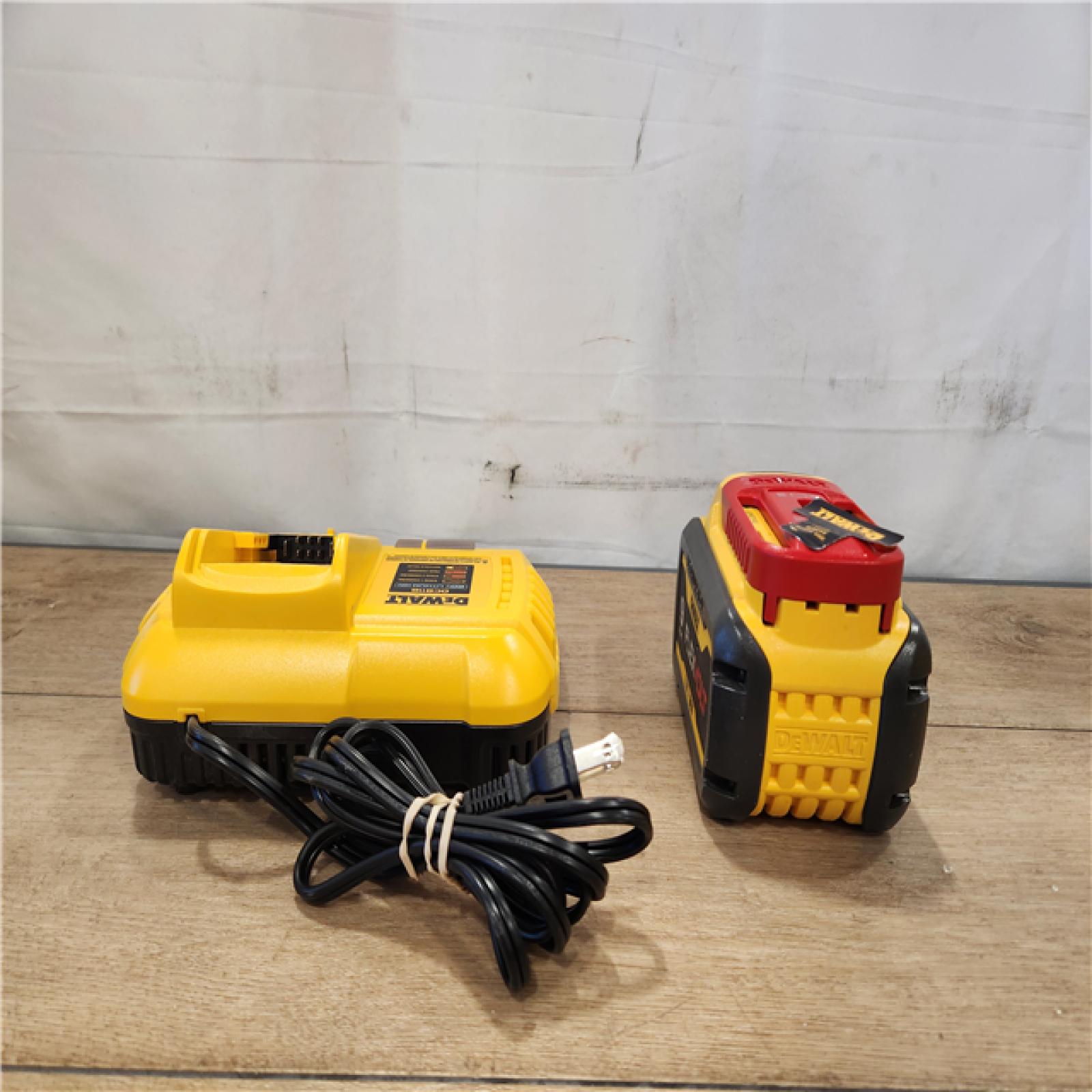 AS-IS- DEWALT 20V/60V MAX FLEXVOLT Lithium-Ion 9.0Ah Battery and Charger Starter Kit