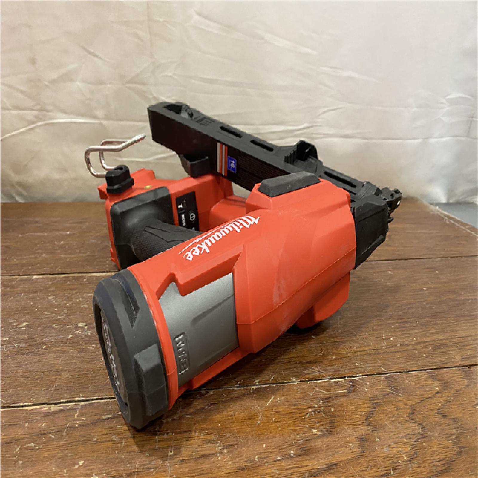 AS-IS Milwaukee 2841-20 18V Cordless Gen II 16 Gauge Angled Finish Nailer (Tool Only)