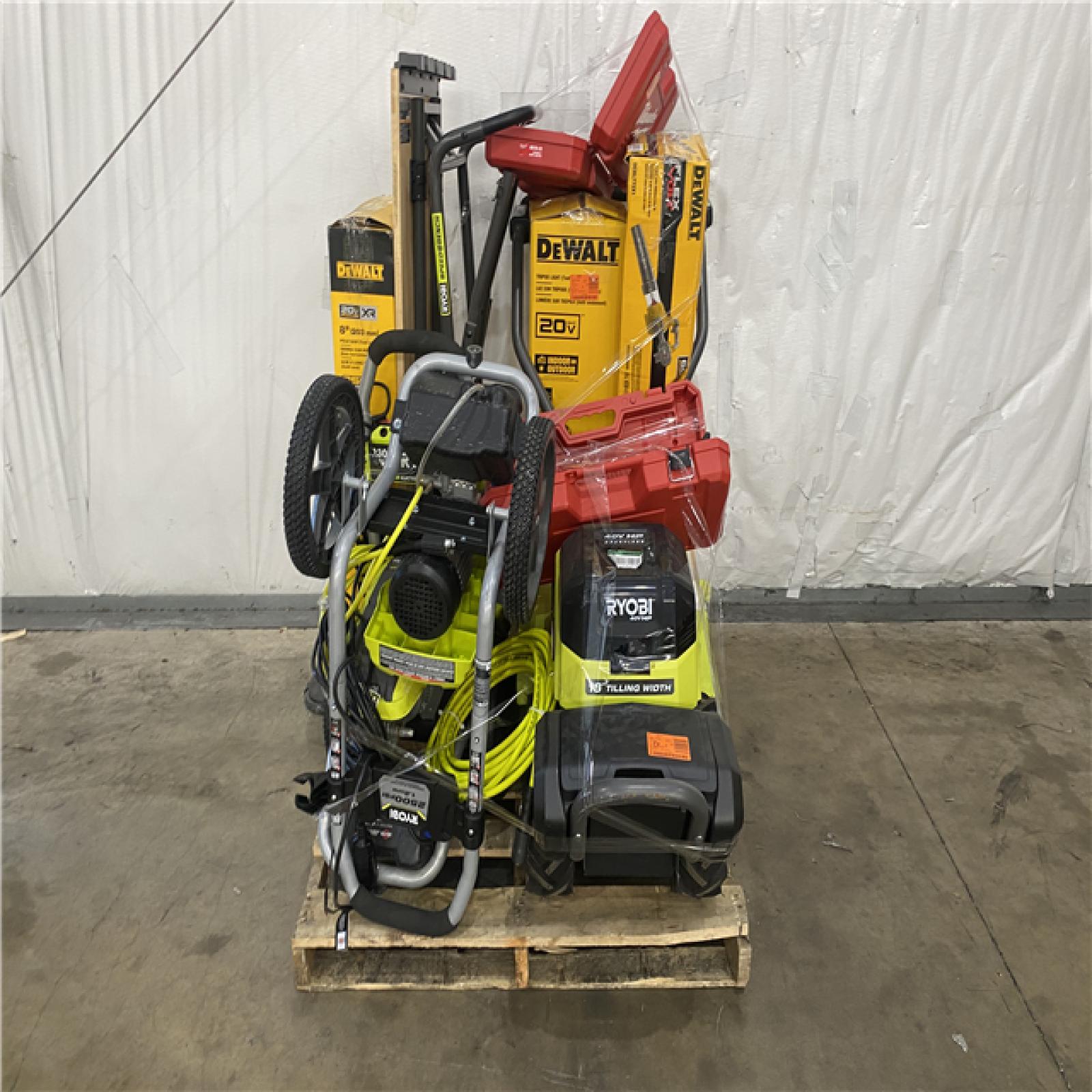 Houston Location AS IS - Tool Pallet