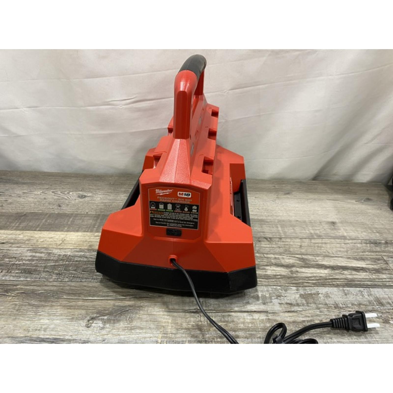 AS-IS Milwaukee 18V Lithium-Ion REDLITHIUM FORGE Starter Kit with (2) 12.0 Ah Battery Pack and PACKOUT 6-Port Rapid Charger