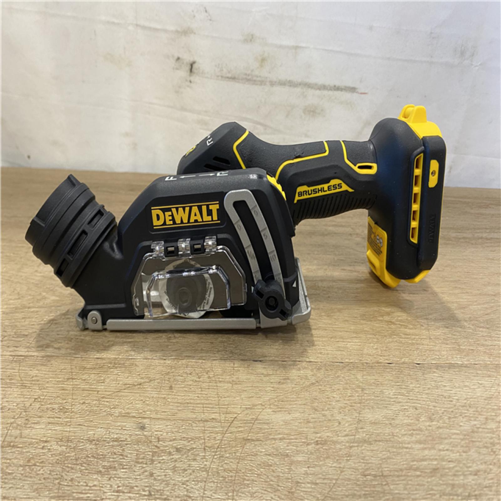AS-IS DeWalt 20V 3' Brushless Cut Off Power Saw