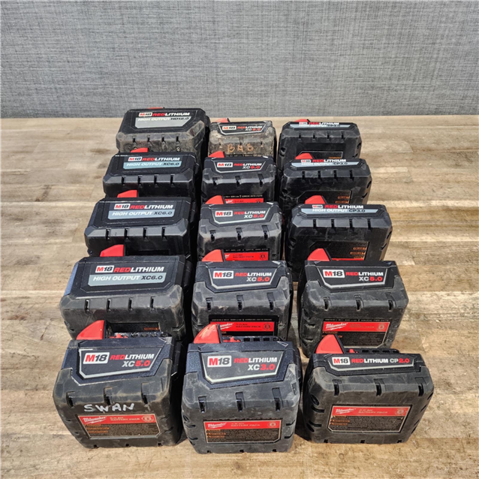 HOUSTON LOCATION - AS-IS MILWAUKEE BATTERY PACK QTY - 15