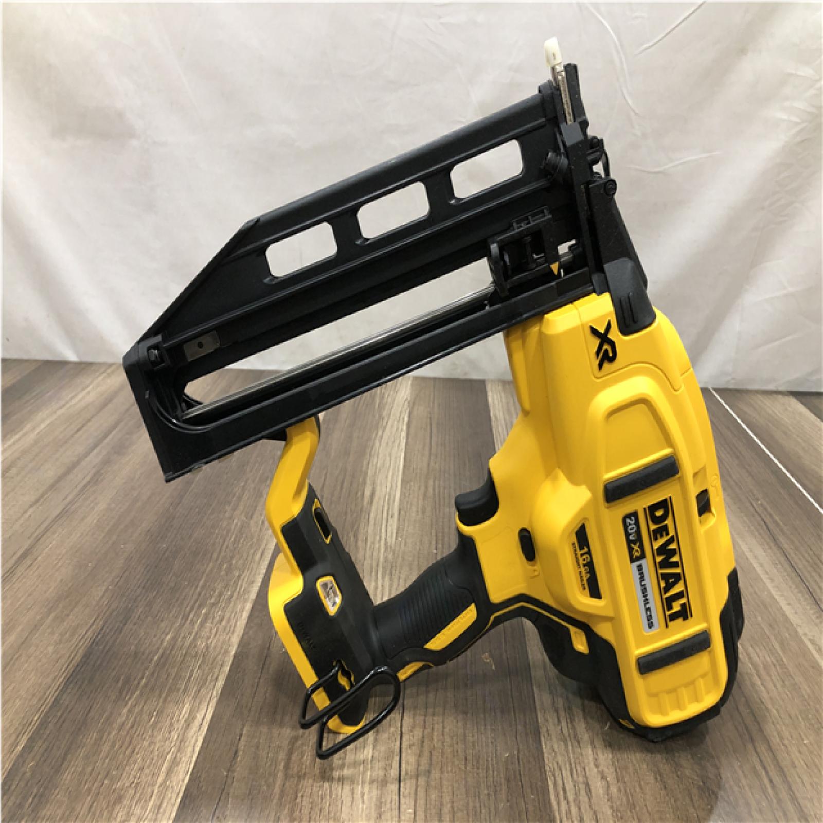 AS-IS DEWALT 20V MAX XR 16-Gauge Lithium-Ion Cordless Finish Nailer (Tool Only)