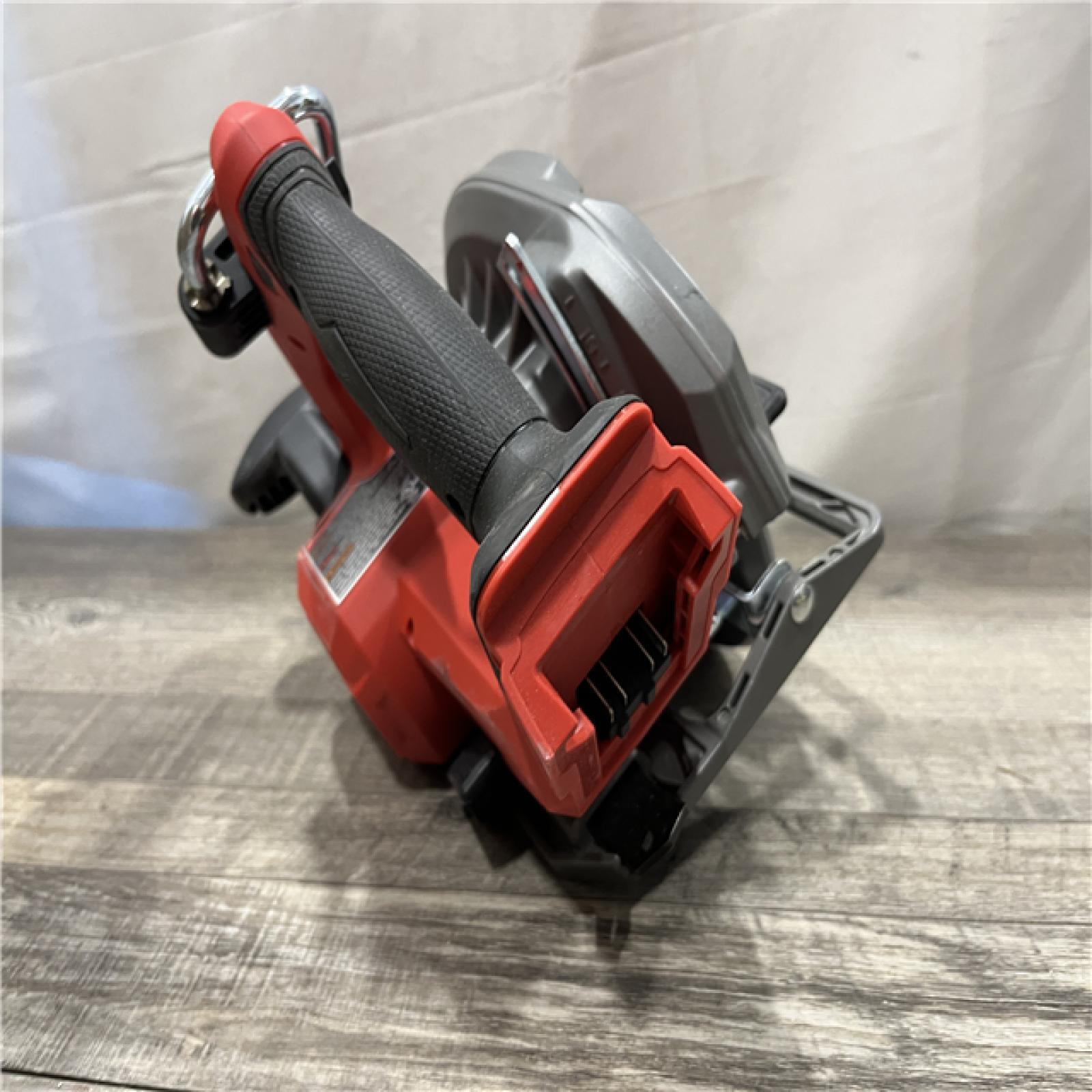 AS-IS Milwaukee FUEL 18V Lithium-Ion Brushless Cordless 7-1/4 in. Circular Saw (Tool-Only)
