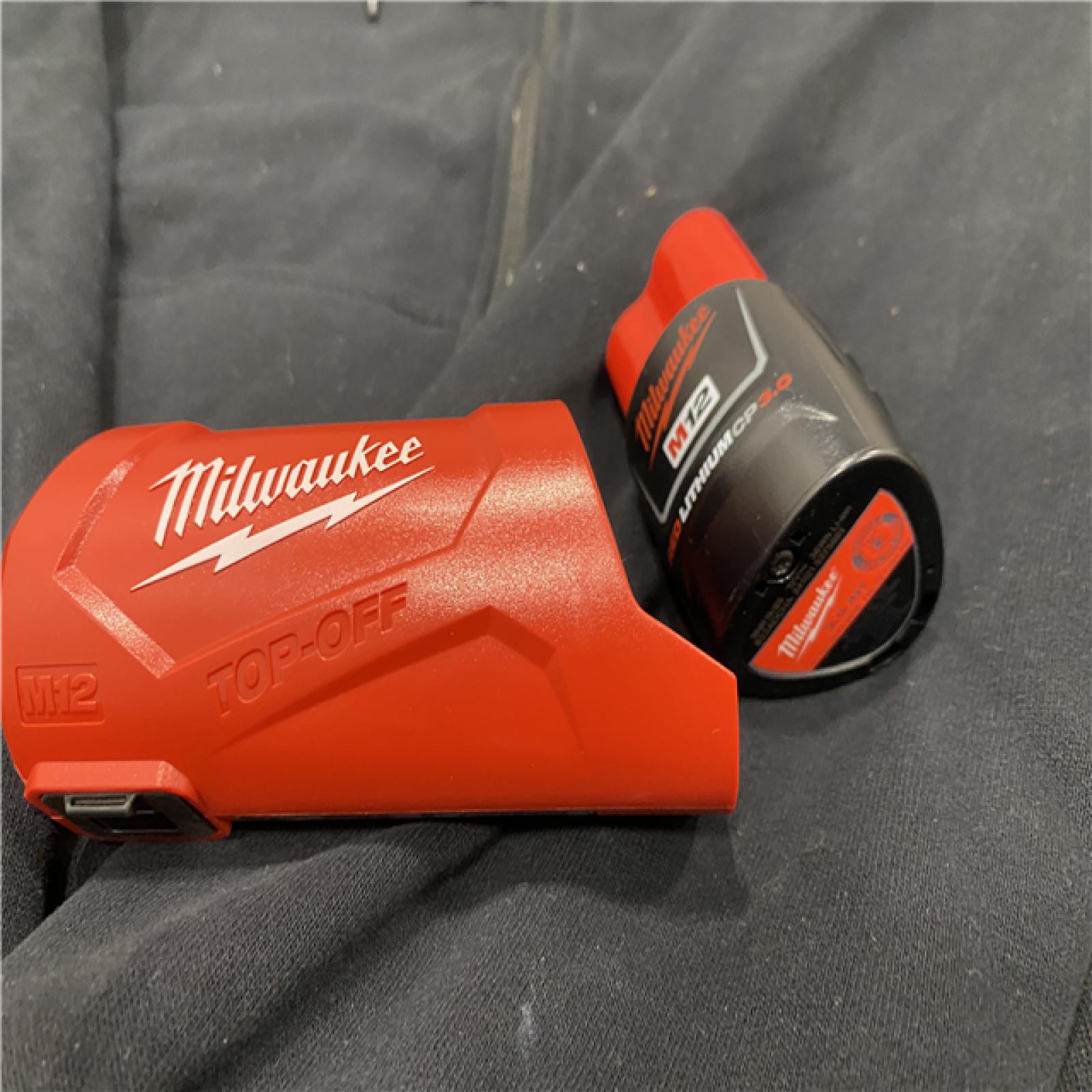 AS-IS Milwaukee Men's 3X-Large 12V Lithium-Ion Cordless AXIS Black Heated Jacket Kit