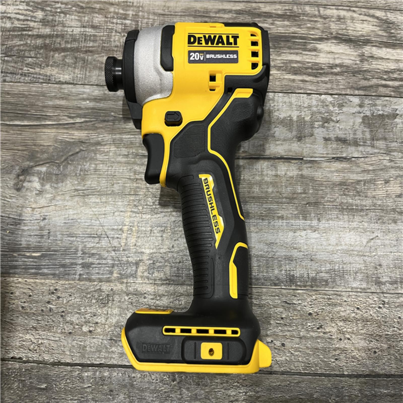 AS-IS DEWALT Atomic 20V Max Lithium-Ion Brushless Cordless Compact 1/4 in. Impact Driver Kit