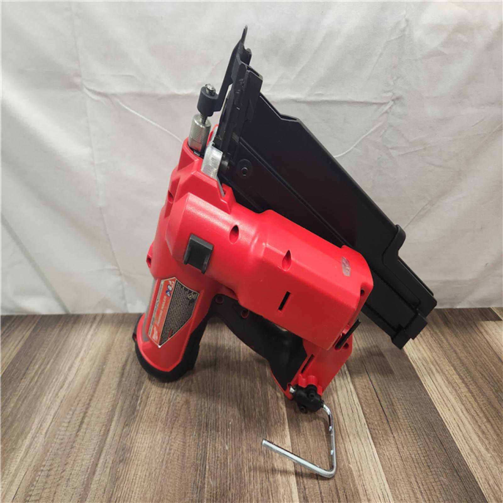 AS-IS- Milwaukee M18 FUEL 3-1/2 in. 18V 21-Degree Lithium-Ion Brushless Cordless Framing Nailer (Tool-Only)