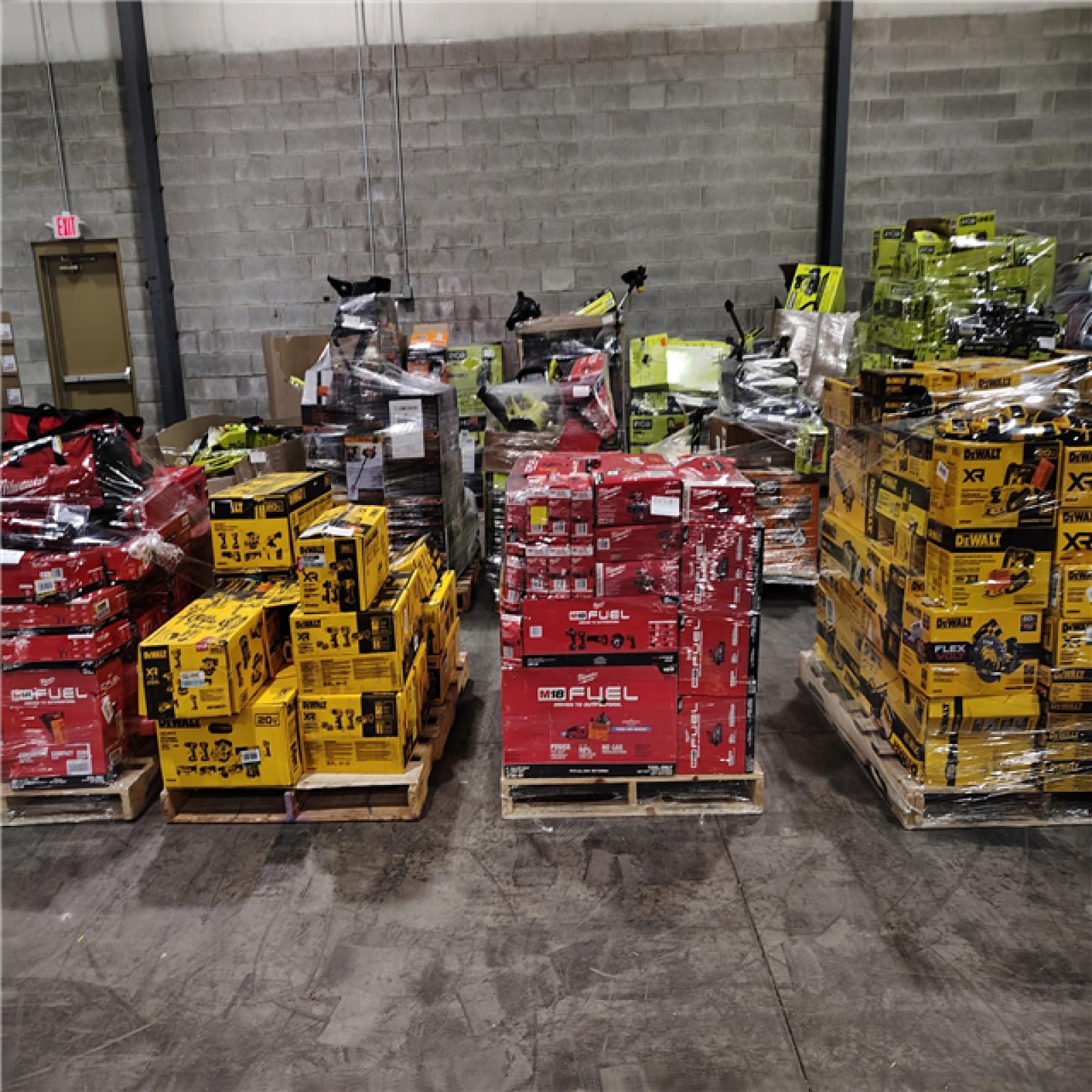 Pittston Location As-Is Power Tools Partial Truckload (14 Pallets) 3717-B