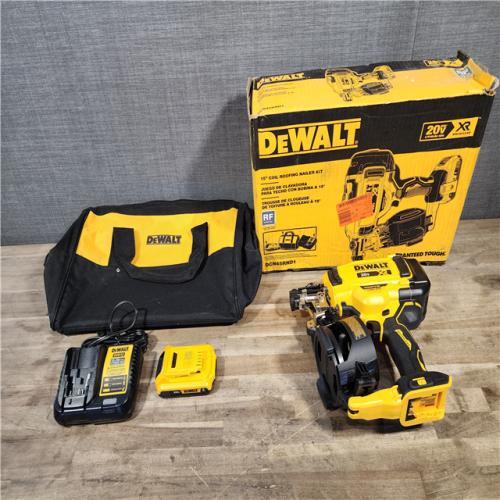 HOUSTON LOCATION - AS-IS DEWALT Roofing Nailer Cordless Kit w/ Battery & Charger