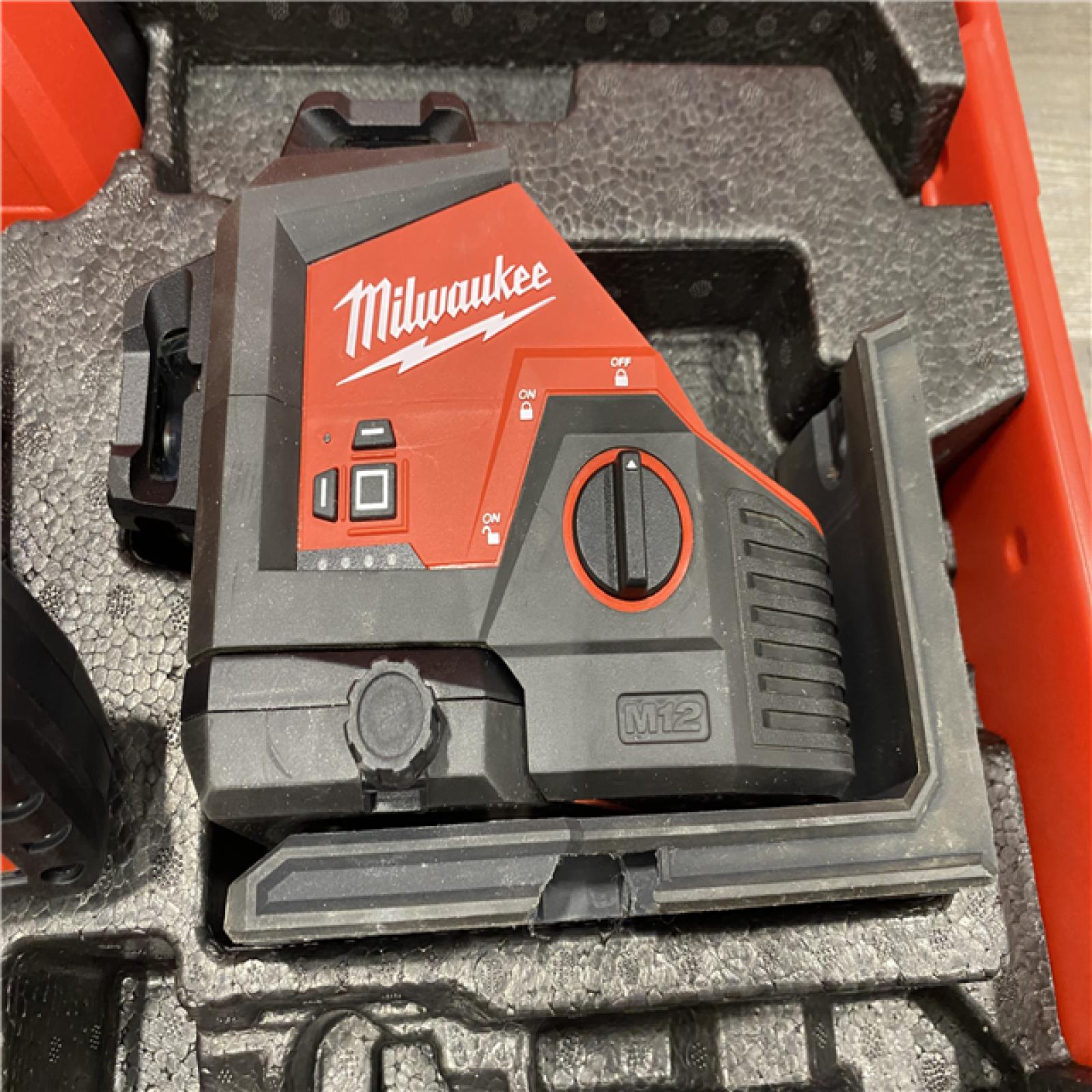 AS-IS Milwaukee 12-Volt Lithium-Ion Cordless Green 250 ft. 3-Plane Laser Level Kit