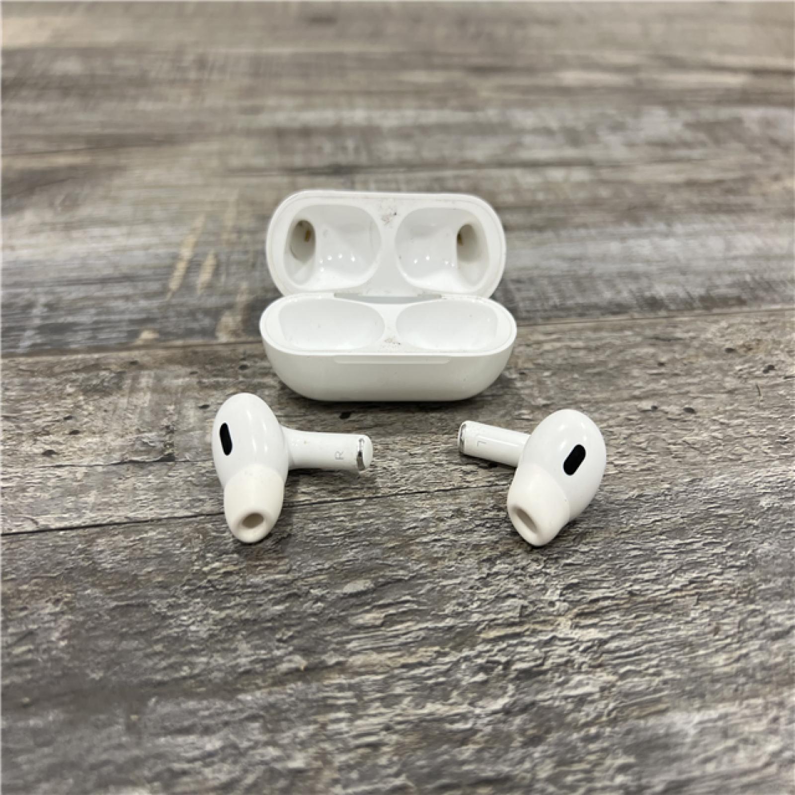 AS-IS AirPods Pro (2nd generation) with MagSafe Case