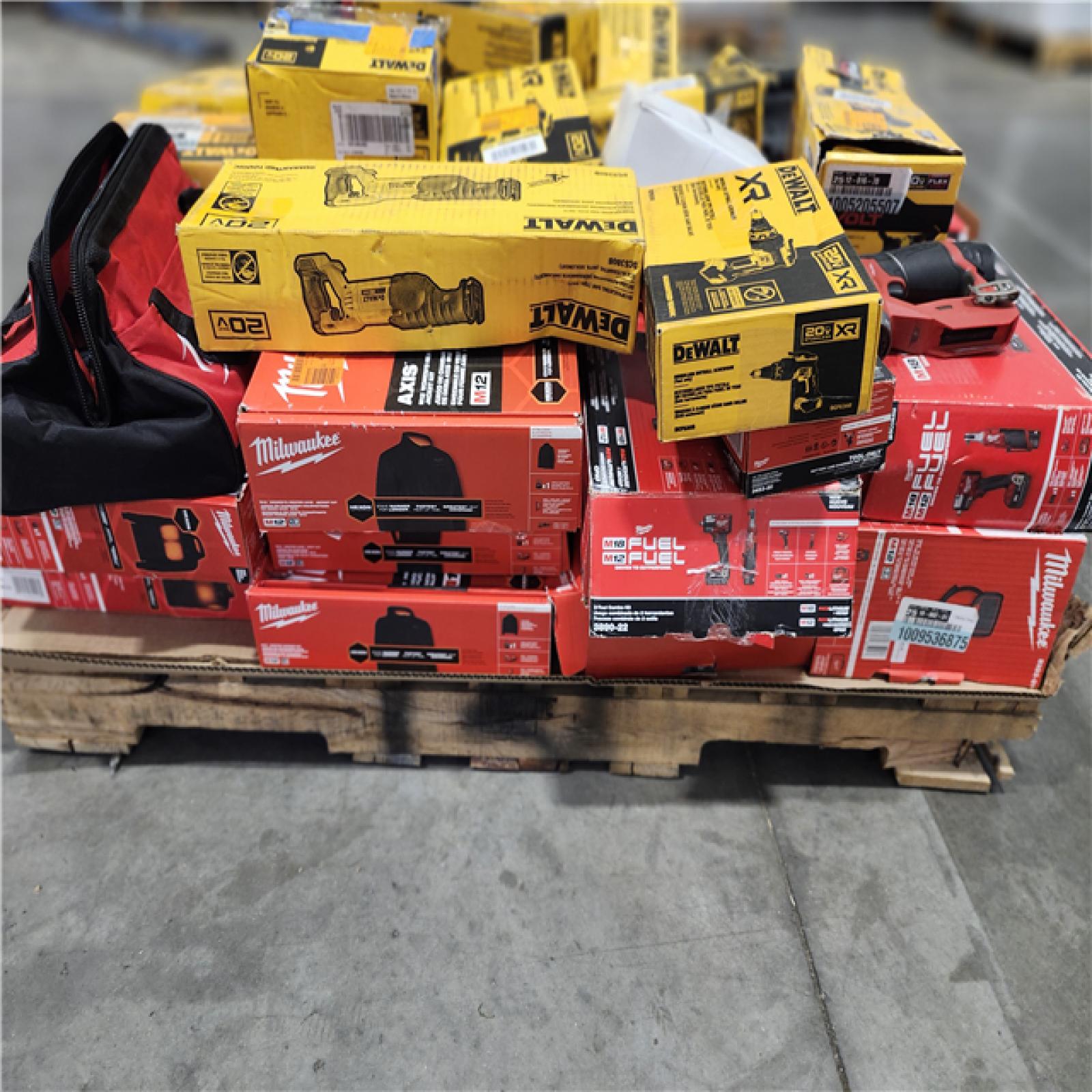 Dallas Location - As-Is Tool Pallet