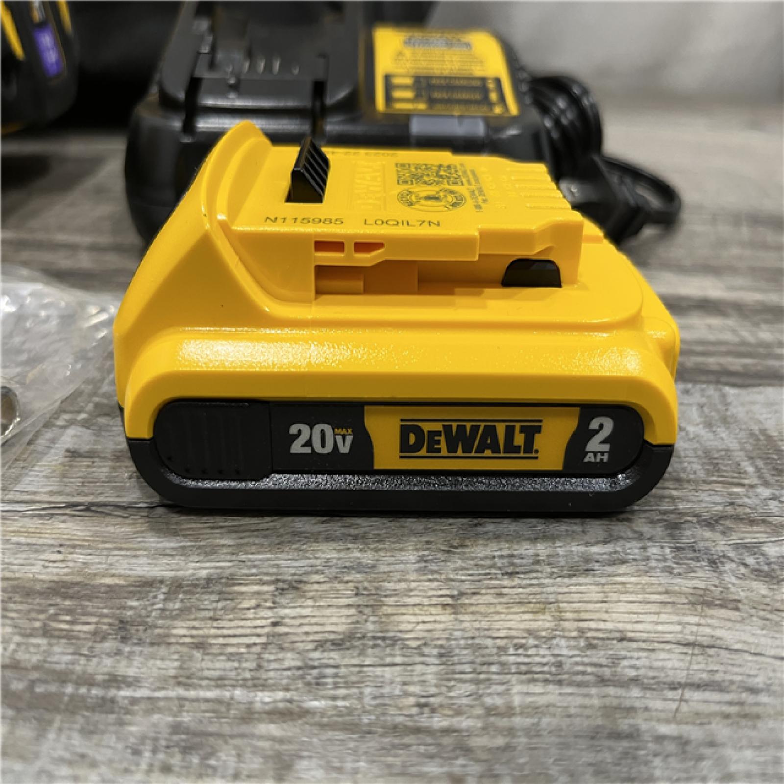 AS-IS DEWALT ATOMIC 20V MAX Lithium Ion Cordless 23 Gauge Pin Nailer Kit