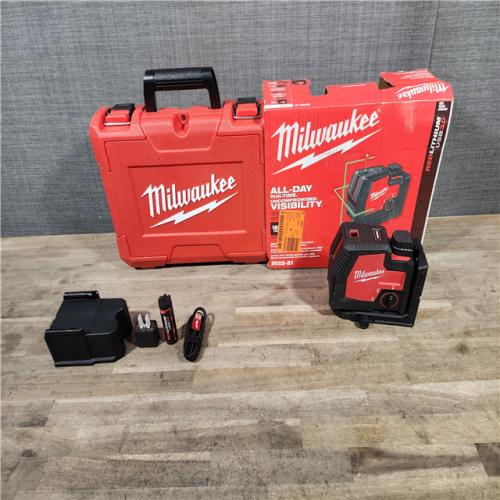 HOUSTON LOCATION - AS-IS (APPEARS LIKE NEW) Milwaukee-3522-21 Green Beam Laser Cross Line Plumb Point USB Rechargeable
