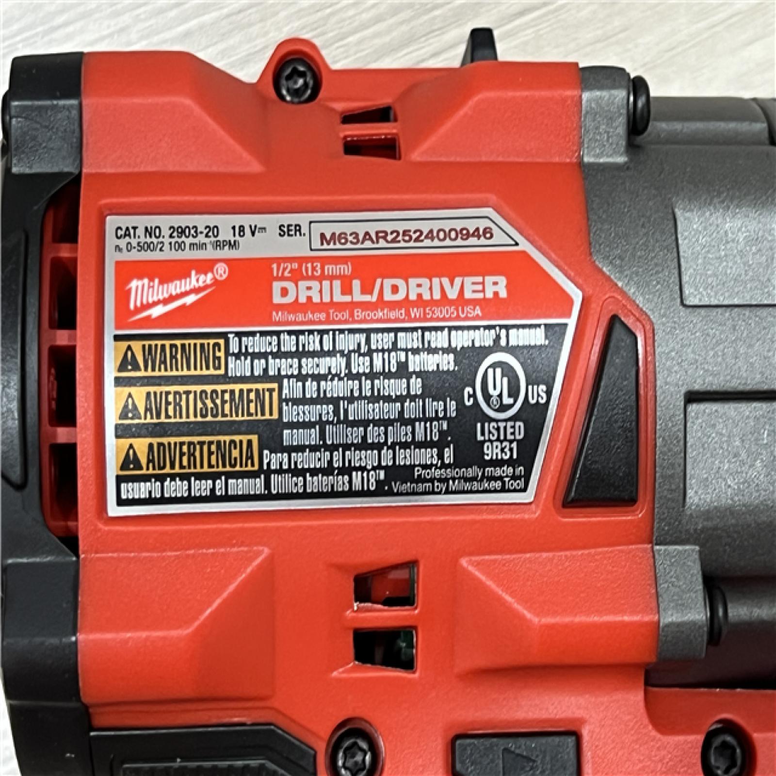 AS-IS Milwaukee FUEL 18V Lithium-Ion Brushless Cordless 1/2 in. Drill/Driver Kit