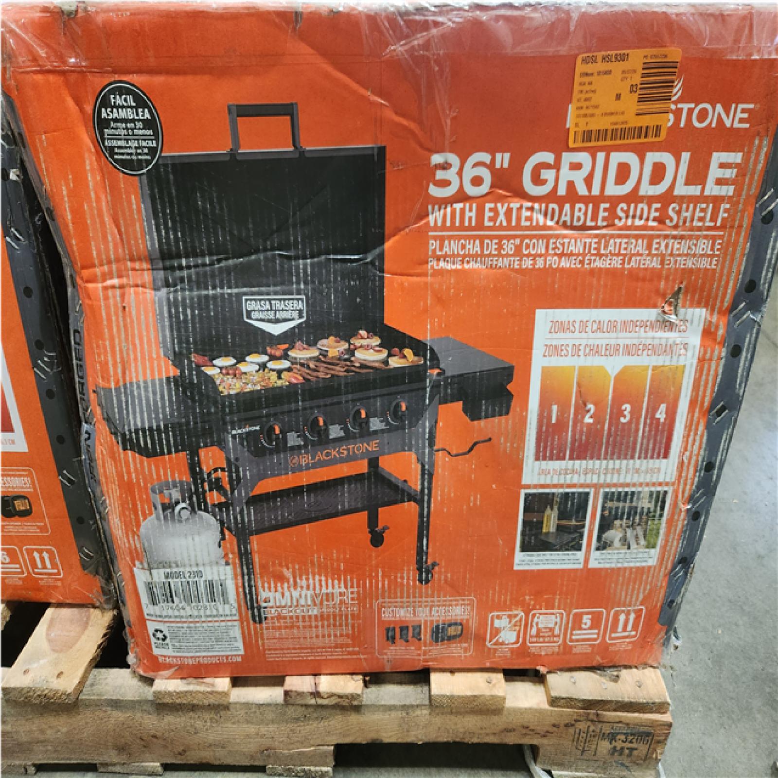 Phoenix LIKE NEW Blackstone 4-Burner Liquid Propane Outdoor Griddle with Hood in Black