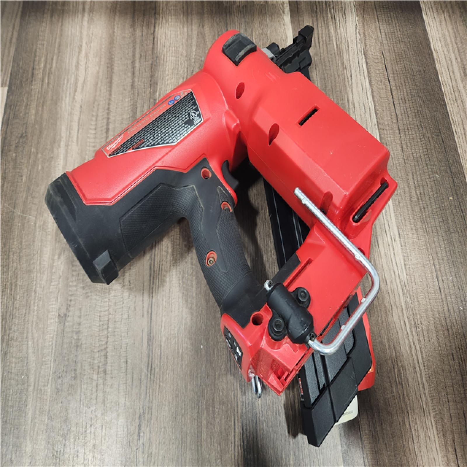 AS-IS- Milwaukee M18 FUEL 30 Degree Framing Nailer (TOOL ONLY)
