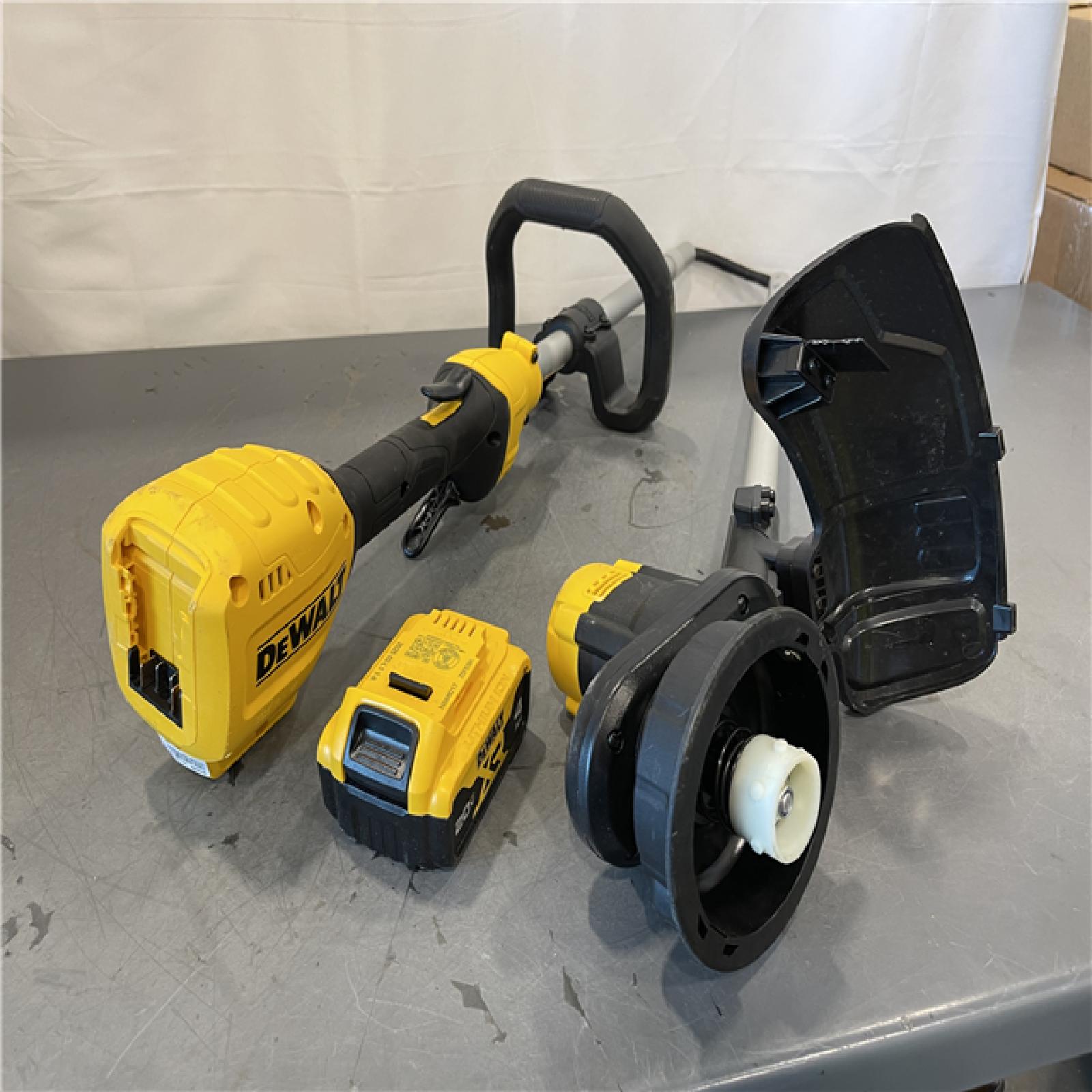AS-IS - DeWalt 20V MAX 13 in. Cordless Battery Powered String Trimmer Kit