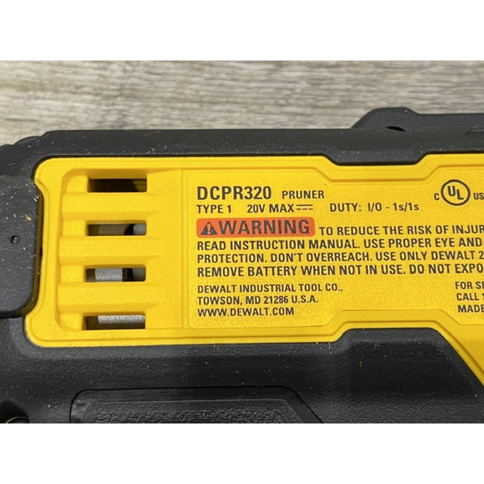 AS-IS DEWALT 20V MAX Cordless Battery Powered Pruner Kit