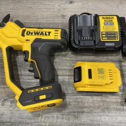 AS-IS DEWALT 20V MAX Cordless Battery Powered Pruner Kit