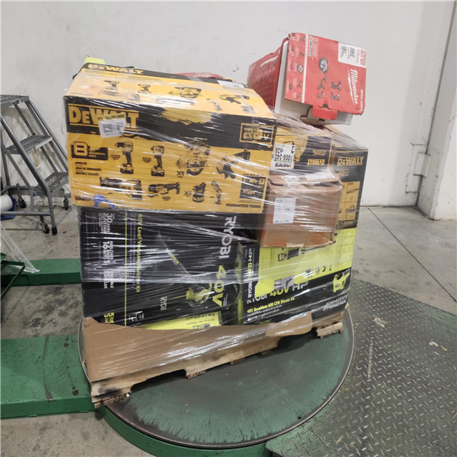 Dallas Location - As-Is Tool Pallet