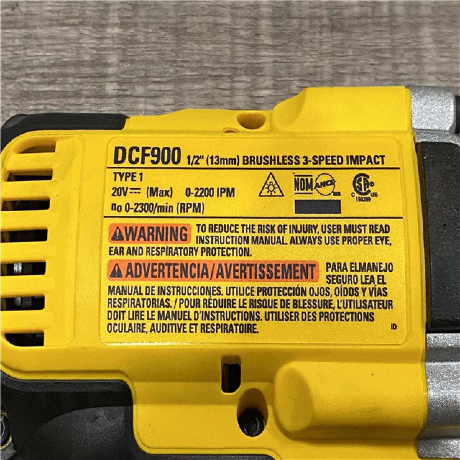 AS-IS DEWALT 20V MAX Lithium-Ion Cordless 1/2 in. Impact Wrench Kit