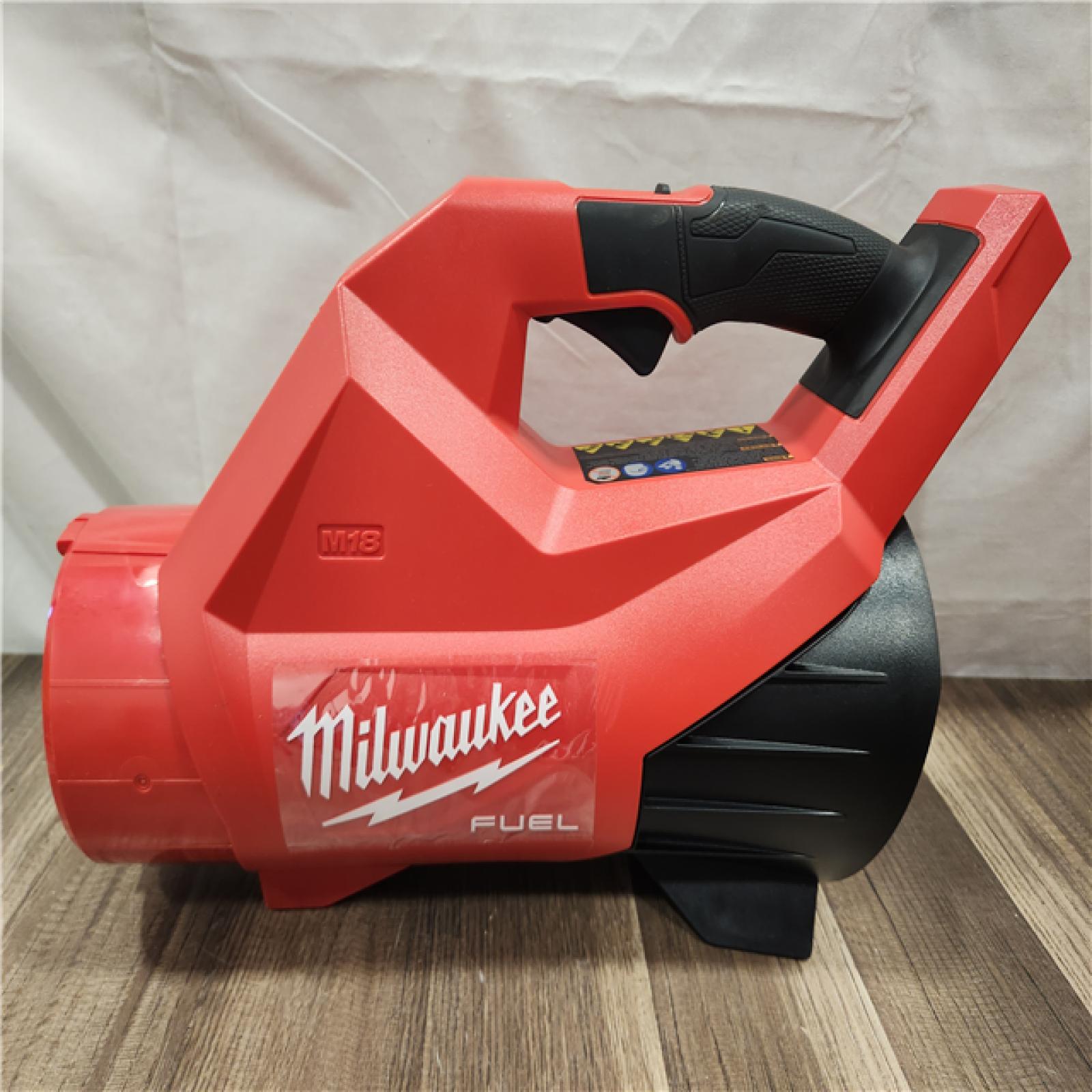 AS-IS- Milwaukee M18 FUEL 18V Lithium-Ion Brushless Cordless Handheld Blower (Tool-Only)