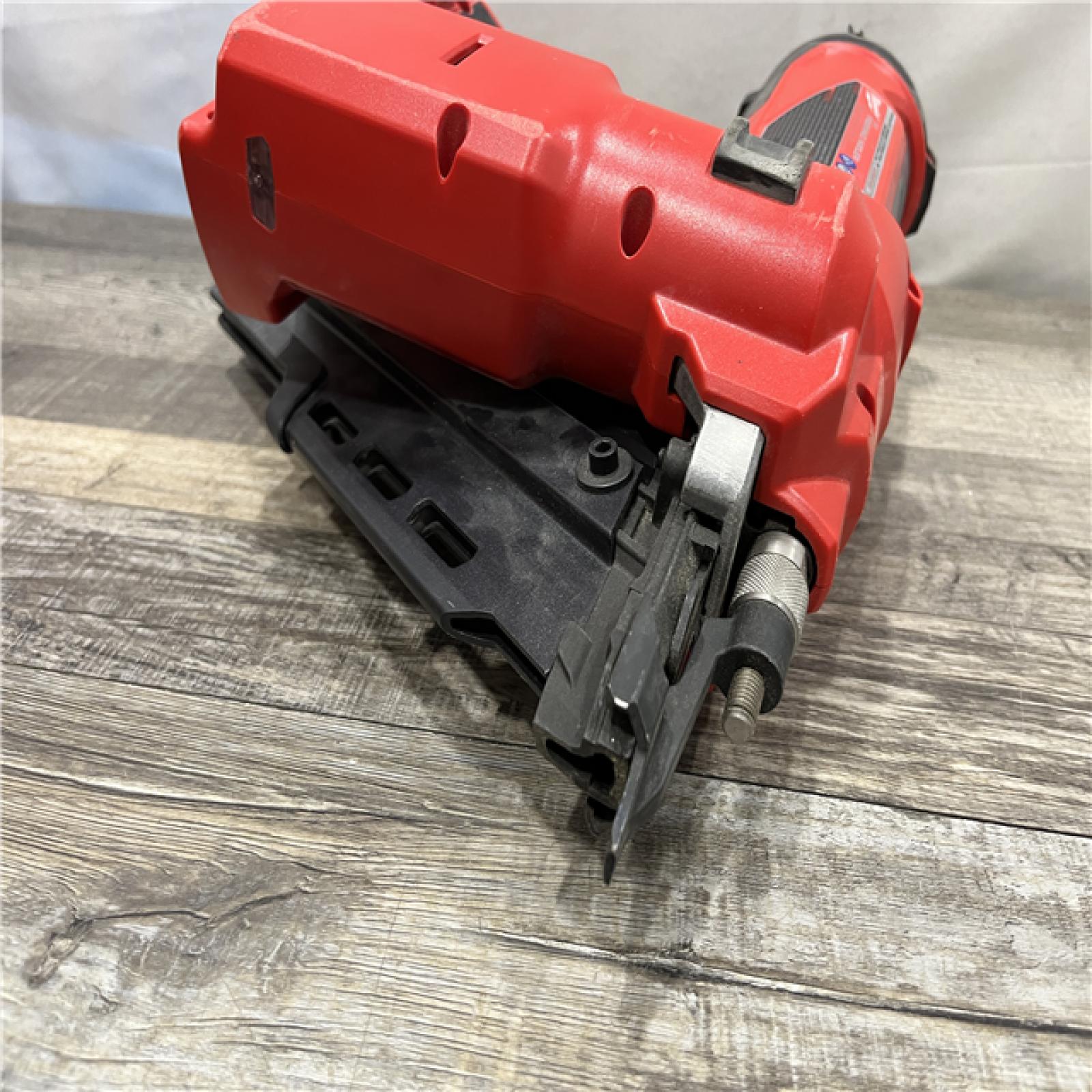 AS-IS Milwaukee FUEL 3-1/2 in. 18-Volt 30-Degree Lithium-Ion Brushless Cordless Framing Nailer (Tool-Only)