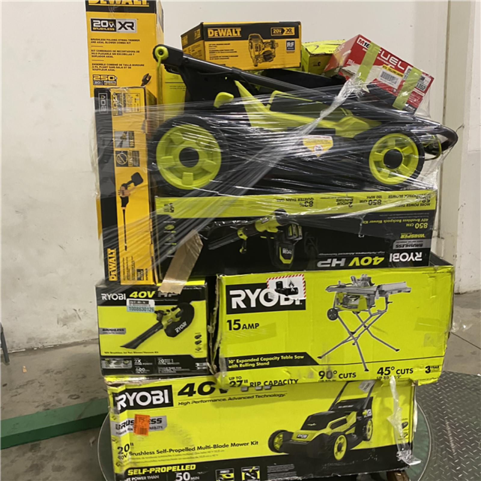 Dallas Location - As-Is Tool Pallet