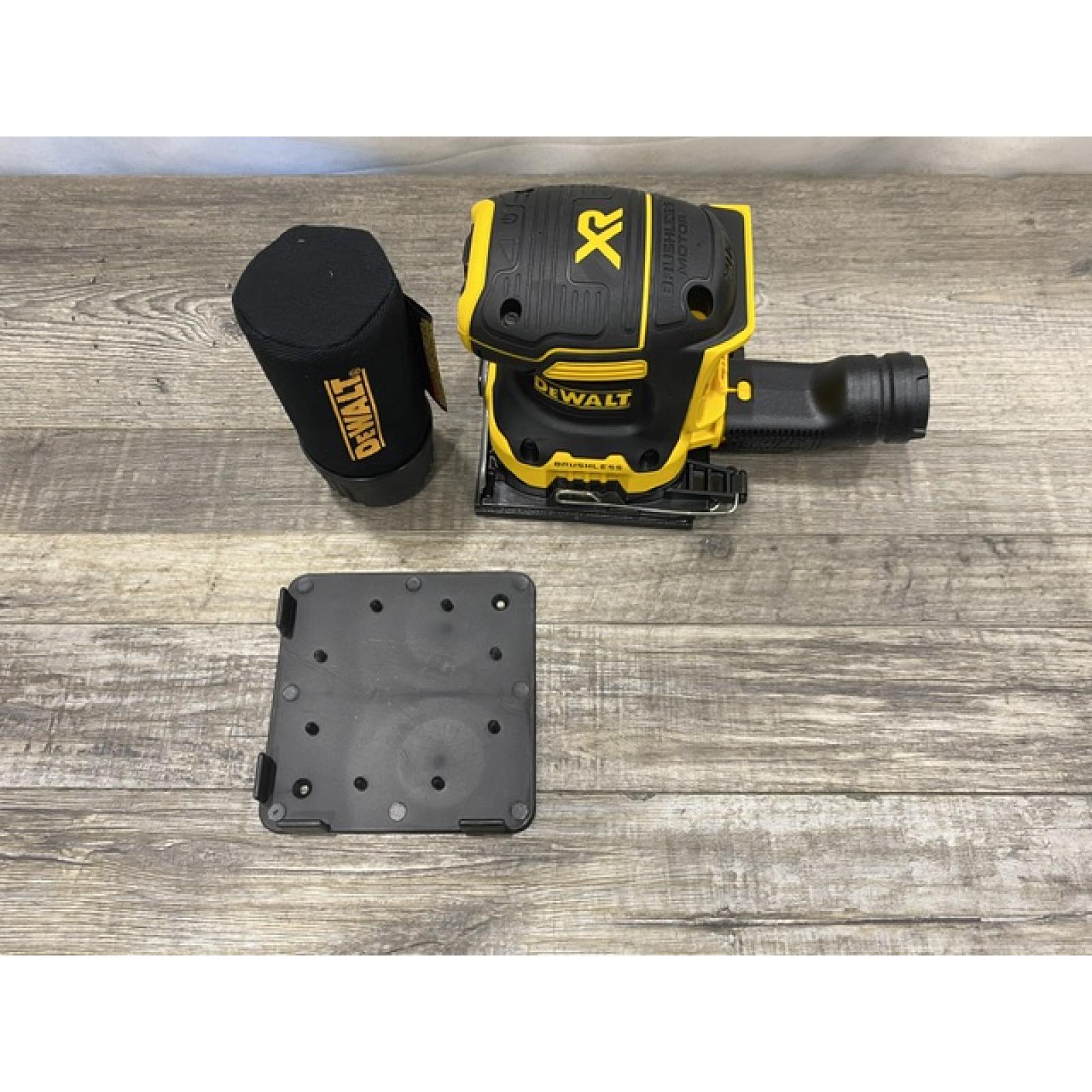 AS-IS DEWALT 20V MAX XR Cordless Brushless 1/4 Sheet Variable Speed Sander (Tool Only)